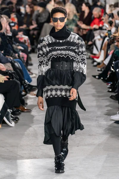 Look 8